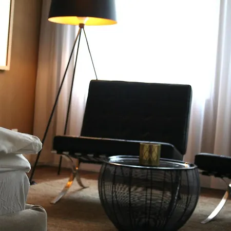 Compania Cafe Design Hotel *